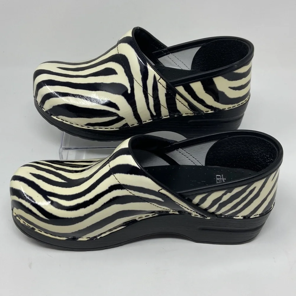 Dansko Professional Patent Leather Zebra Print Black & White SIZE 38 - Picture 3 of 10